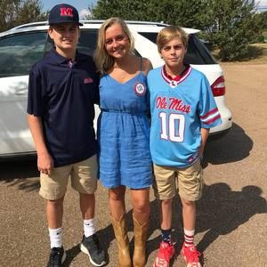 Meet your Posher, Ari